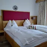 Fruehstueckspension Helmhof