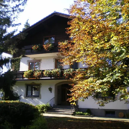 Fruehstueckspension Helmhof 2*