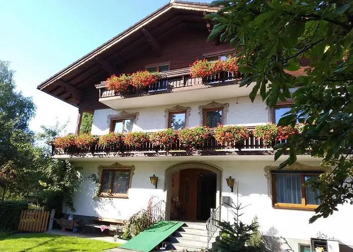 Fruhstuckspension Helmhof Pensionat 2*