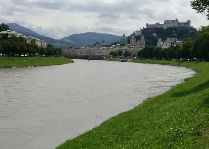 Pensionat Fruhstuckspension Helmhof 2*