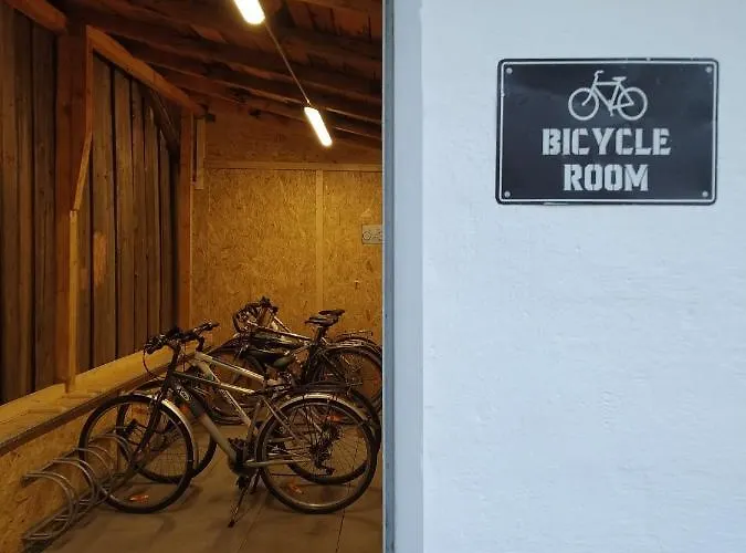 Fruehstueckspension Helmhof Guest house 2*