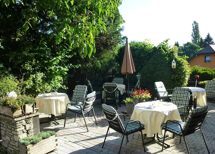 Guest house Fruehstueckspension Helmhof 2*