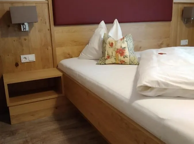 Guest house Fruehstueckspension Helmhof Salzburg